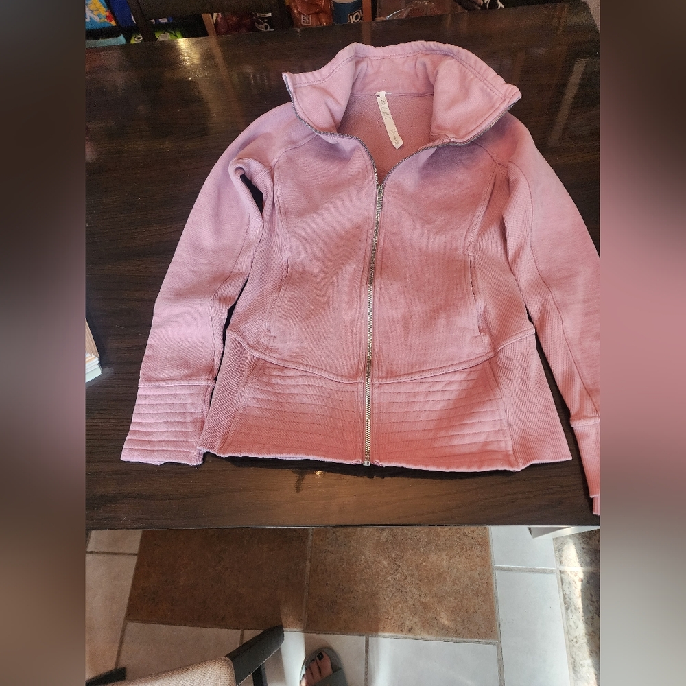 Lululemon Radiant  Pink Zip-Up Jacket Size 6 /small